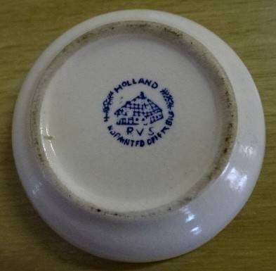 VINTAGE SMALL DELFT BLUE BOWL WITH WINDMILL DECORATION (MARKED HAND-PAINTED WIDTH 6 CM)