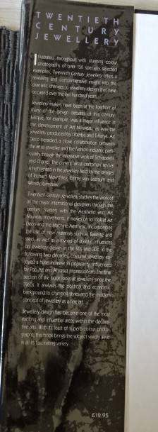 20TH CENTURY JEWELLERY - CAROLINE PULLEE (1990)
