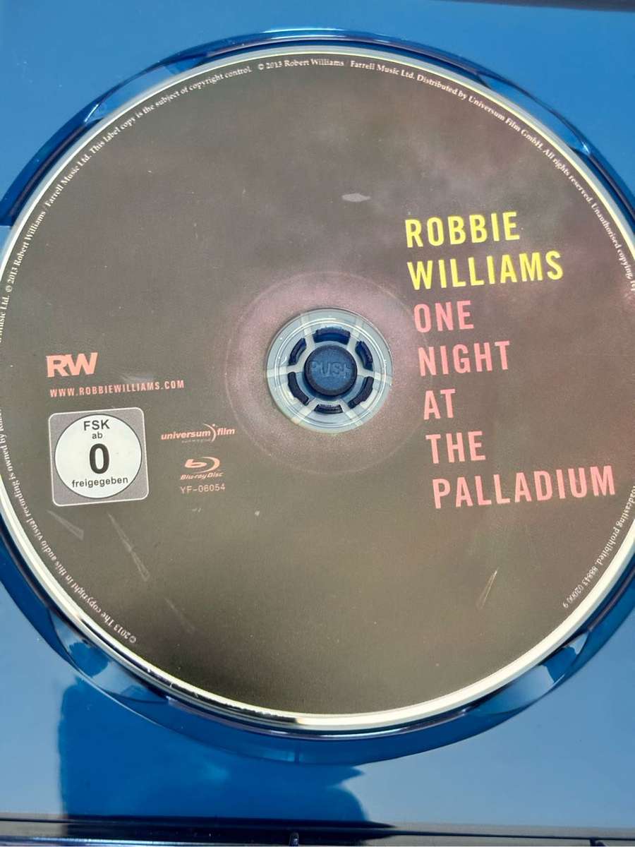Robbie Williams Music Blu-ray One Night at the Palladium