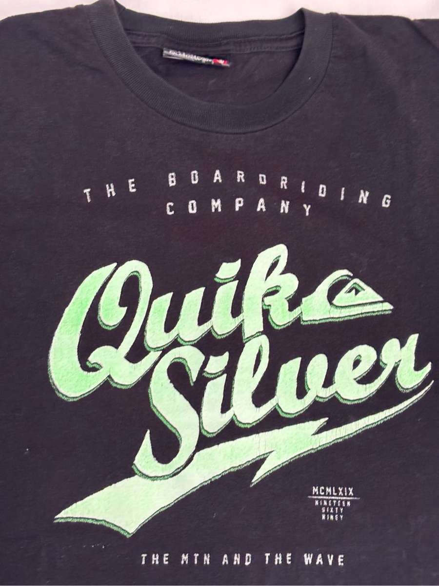 Quicksilver The Boardriders Company T shirt Large