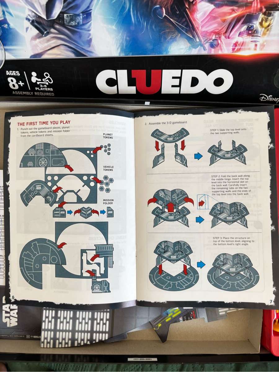 Star Wars Cluedo Board Game 3-6 Players Ages 8+ Free 100 Piece Puzzle