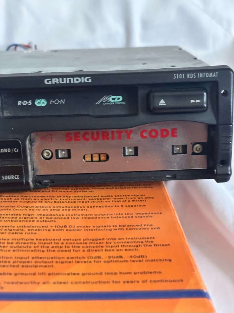 Grundig 5101 RDS Infomat German Cars Radio Vintage