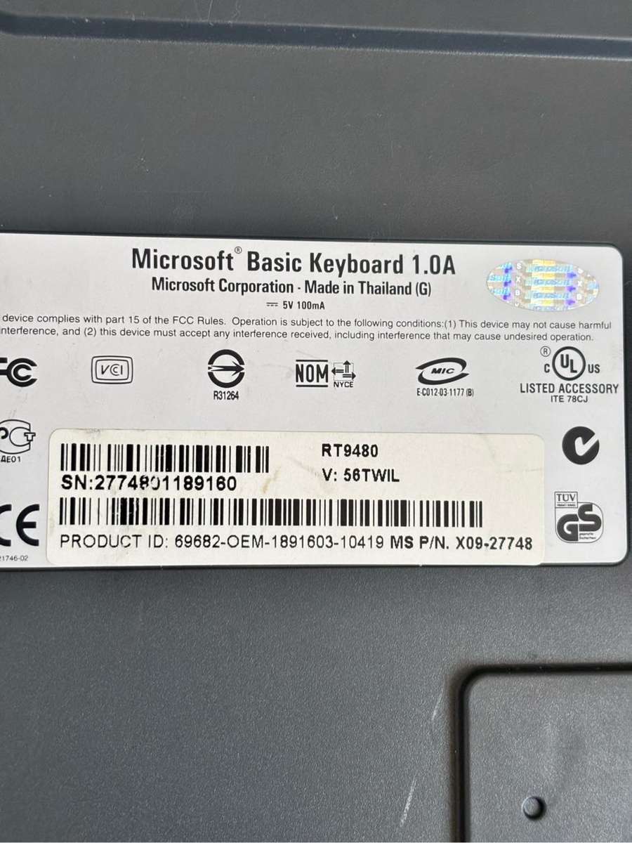 Microsoft Basic Keyboard 1.0A Wired
