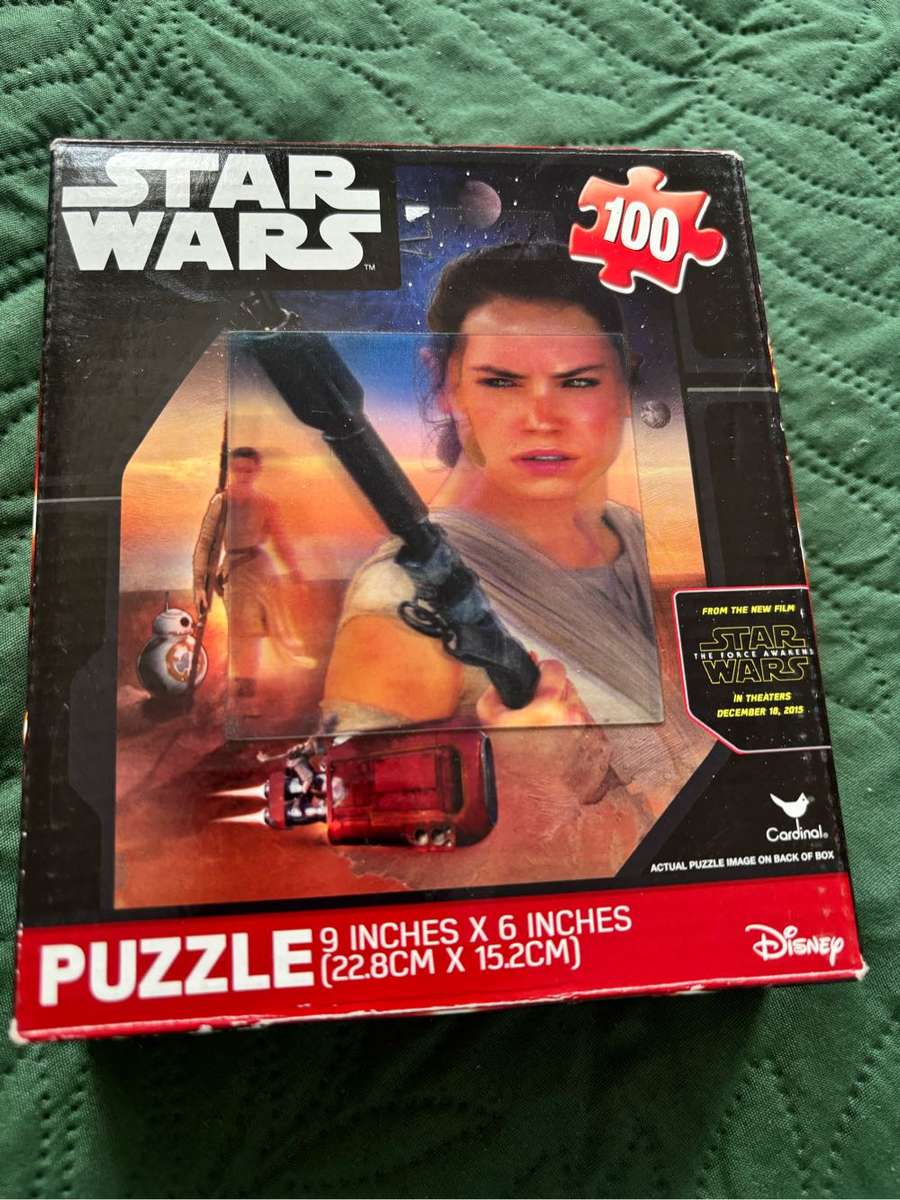 Star Wars Cluedo Board Game 3-6 Players Ages 8+ Free 100 Piece Puzzle