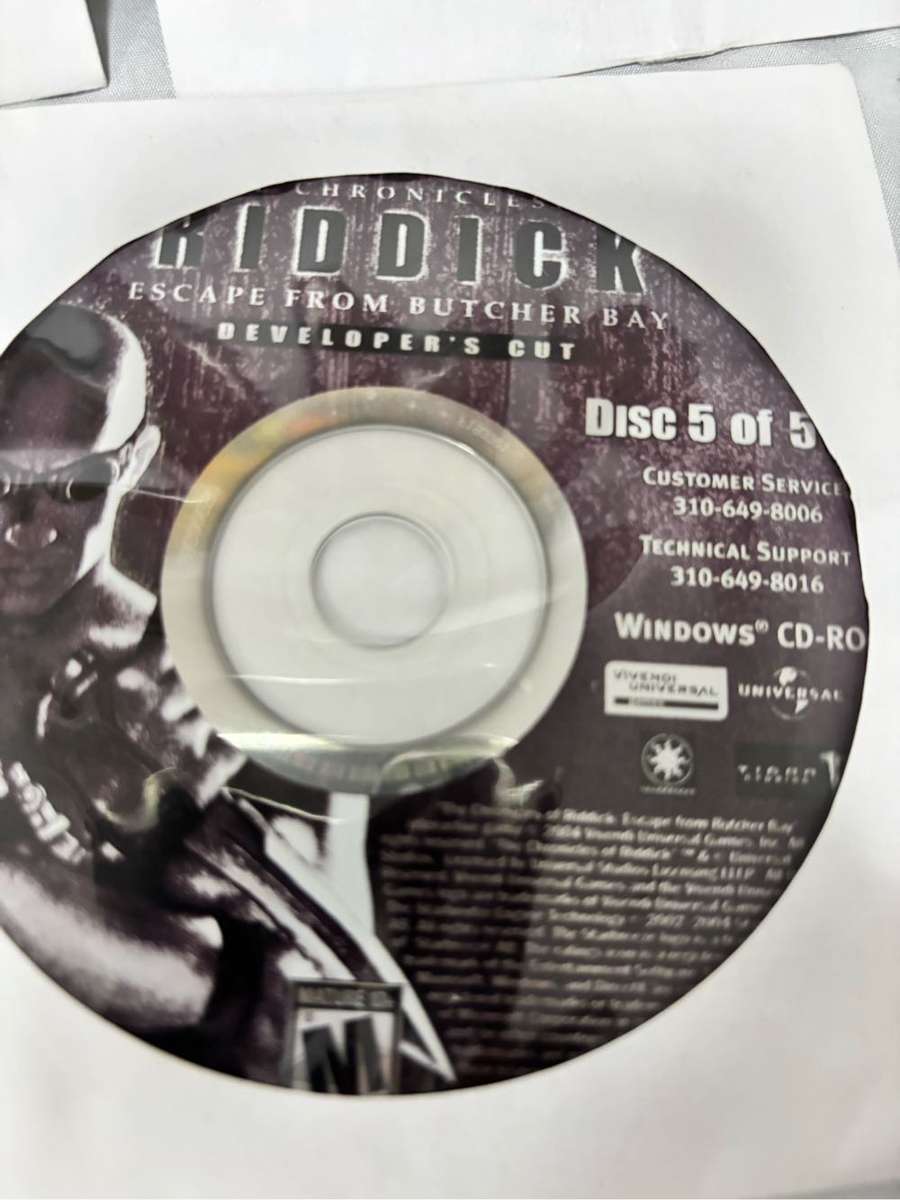 OC CD ROM The Chronicles of Riddick Escape from Butcher Bay 5 Discs  Developers Cut