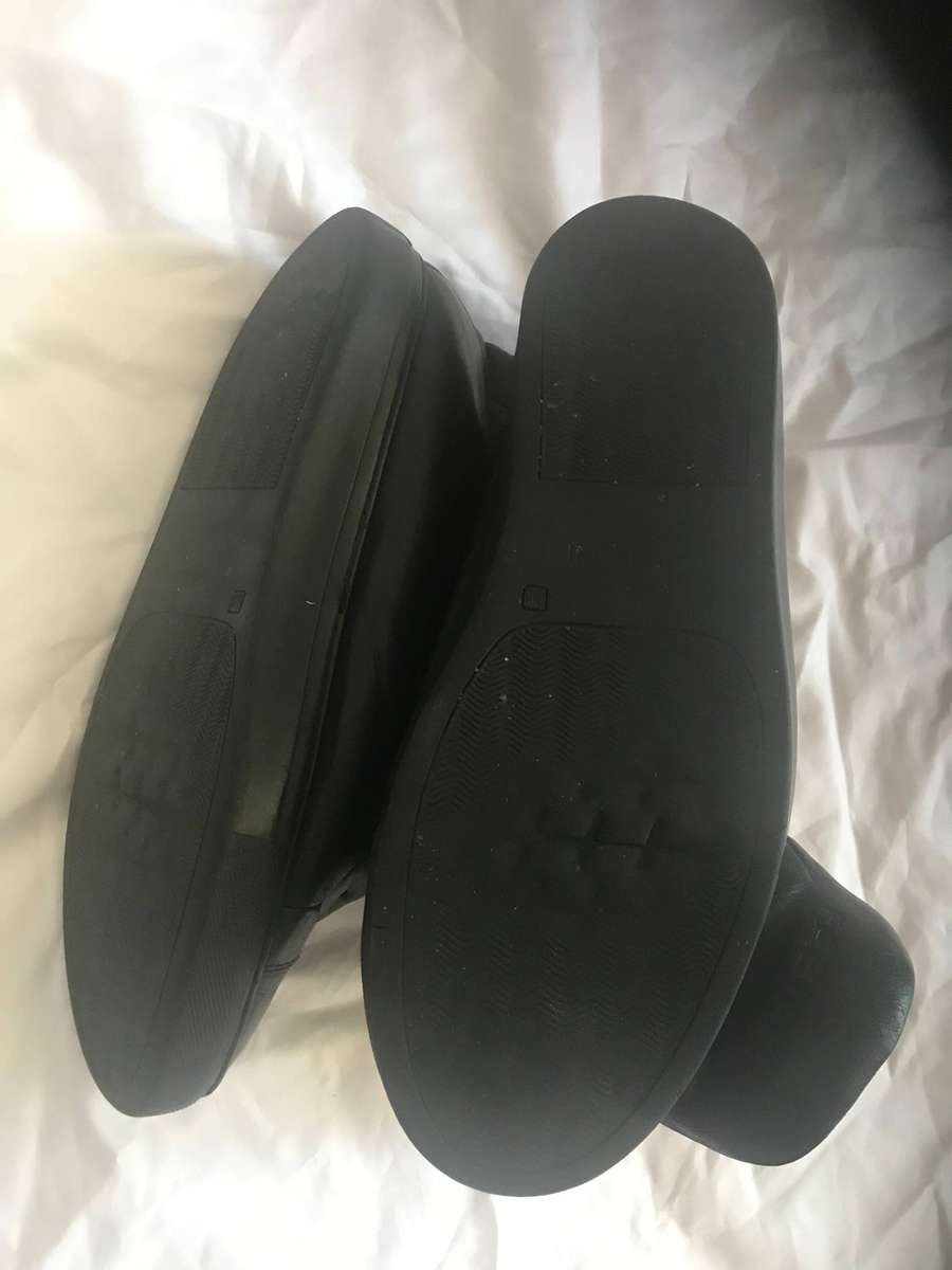 Fabiani boot Size 9 black
