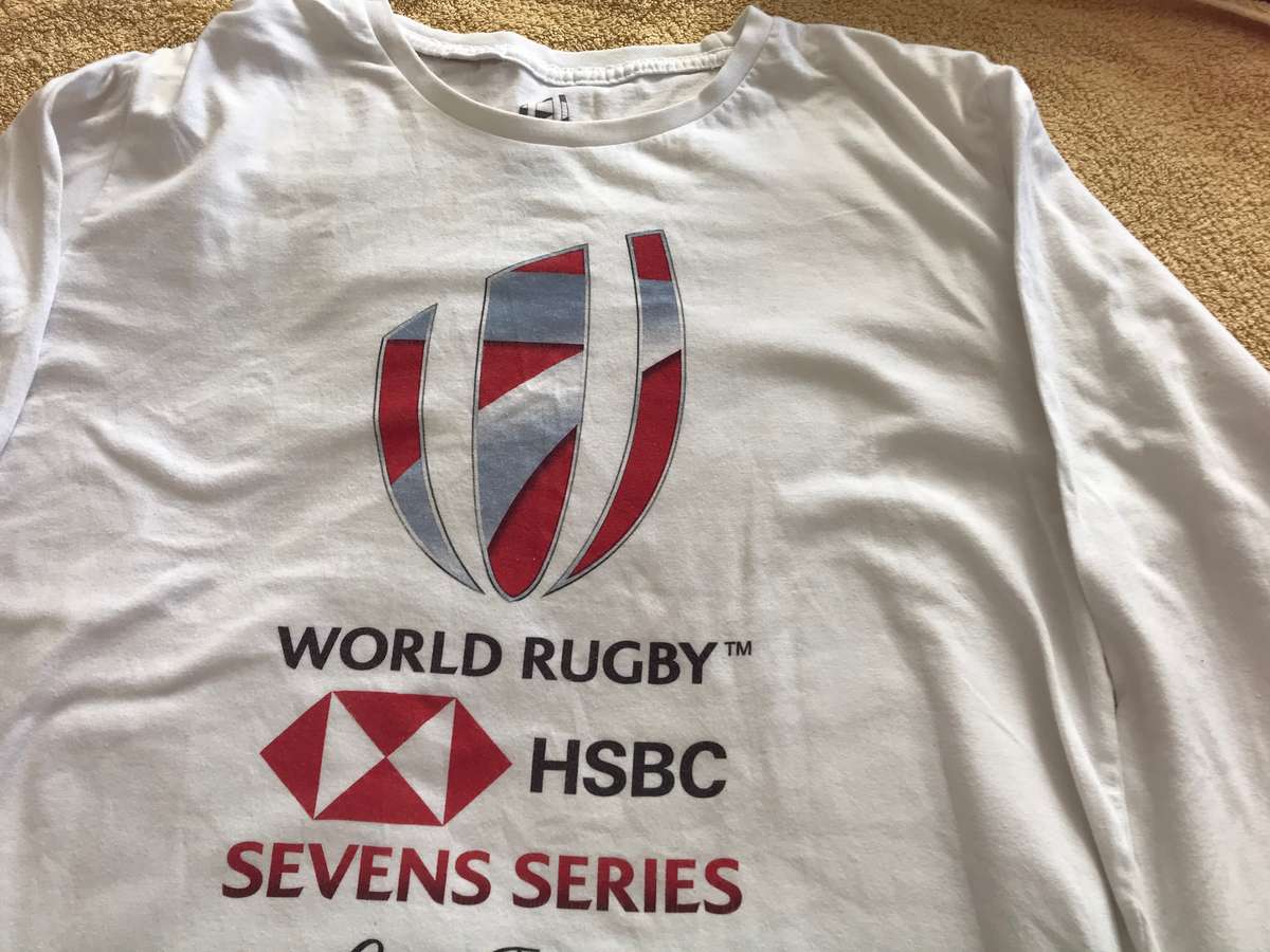 World Rugby HDBC Sevens Series Cape Town size Medium White long sleeve