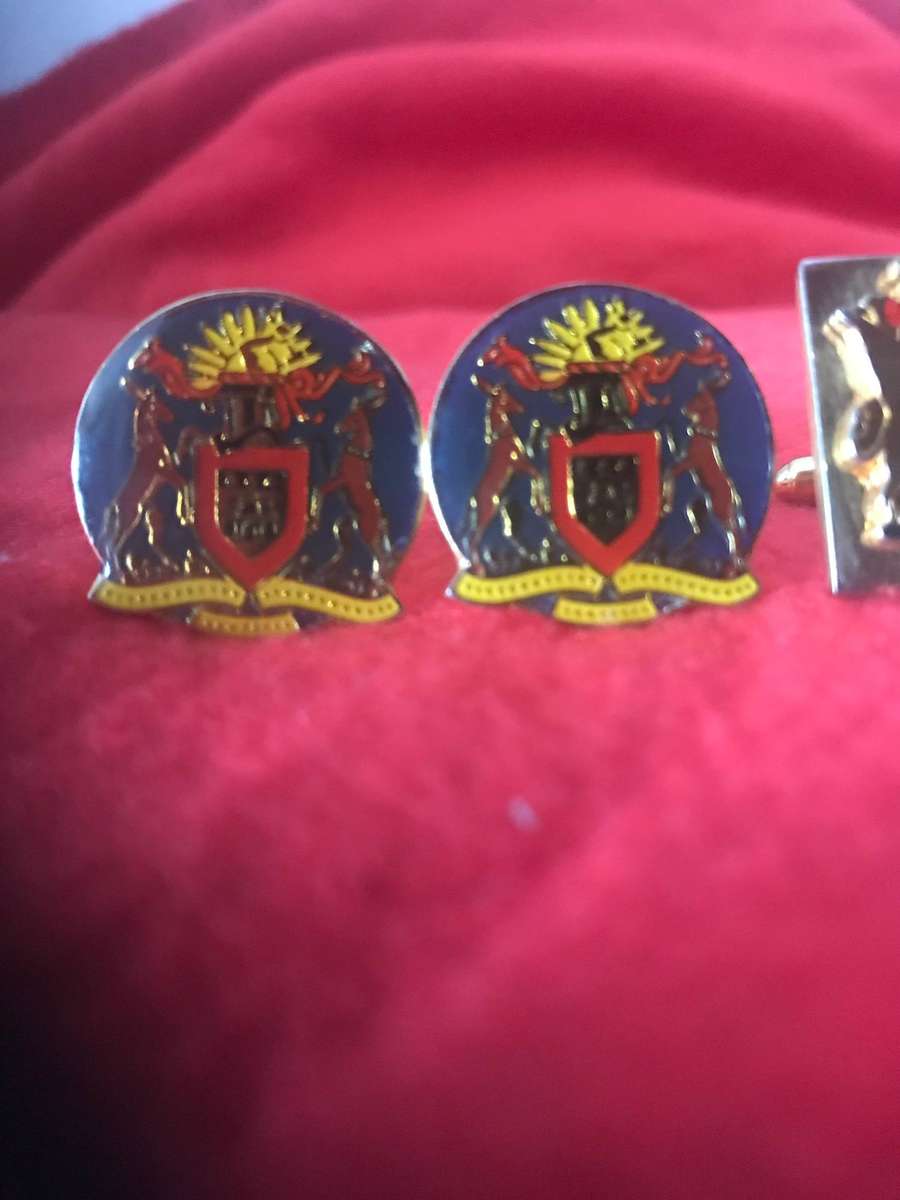 Cufflinks x 2 pairs