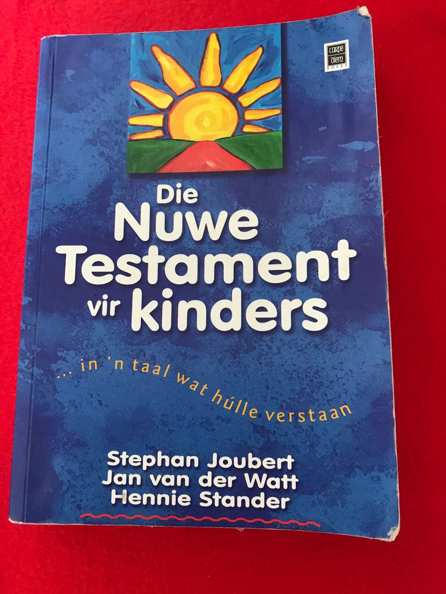 Lot 6 : 5 boekies (Bybel stories vir kinders) en een Die Nuwe Testament vir kinders