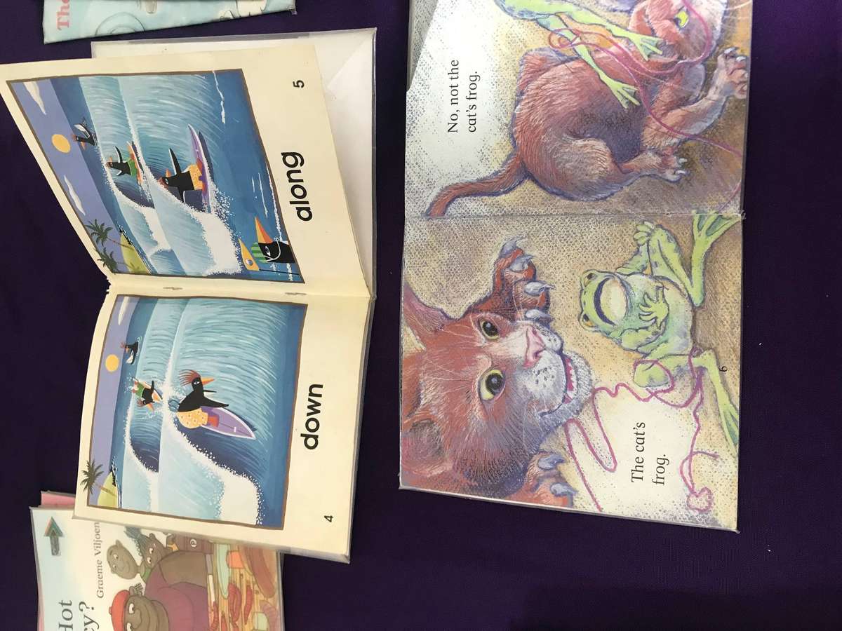 Lot 10 x booklets kids