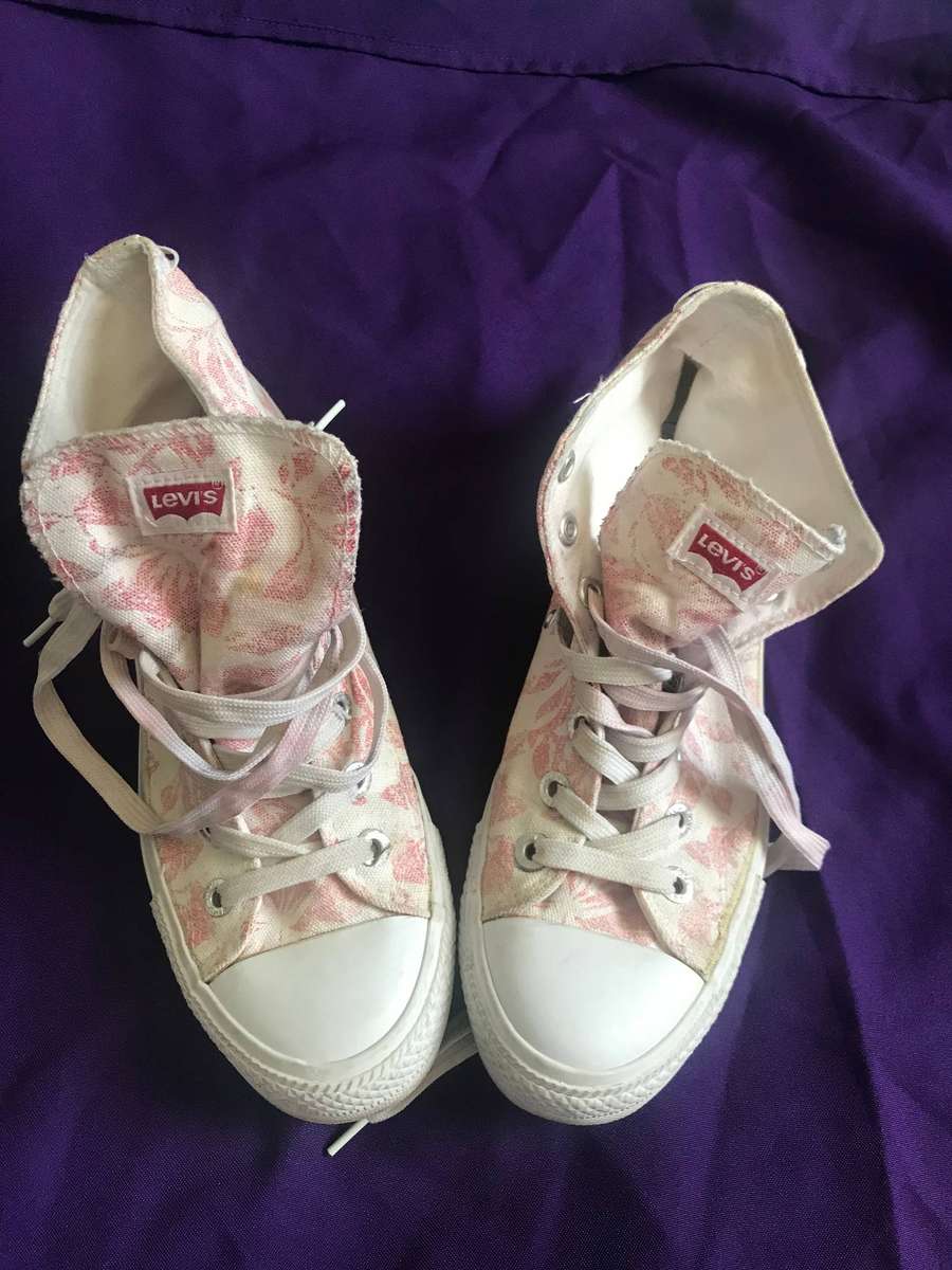 Levy pink sneakers size 7