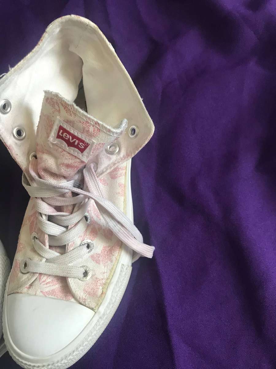 Levy pink sneakers size 7