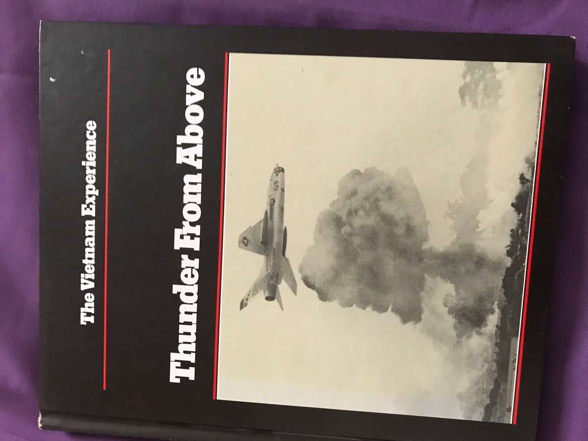 War Book Collection  x 11 books The Vietnam Experience