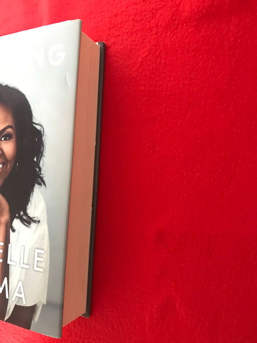 Michelle Obama -Becoming Hardcover As New