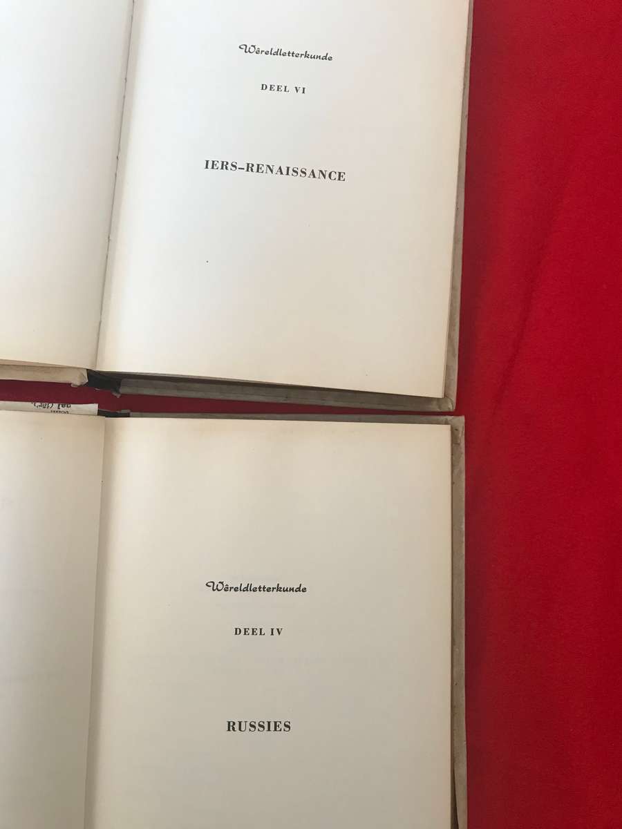 Wereld letterkunde deel 1V RUSSIES en deelV1 IERS-RENAISSANCE lot 2 books