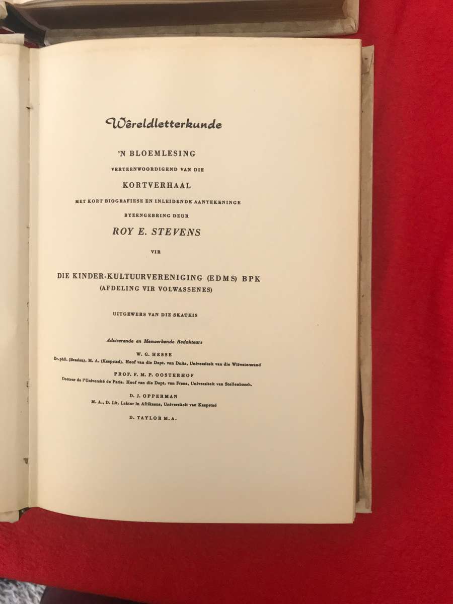 Wereld letterkunde deel 1V RUSSIES en deelV1 IERS-RENAISSANCE lot 2 books