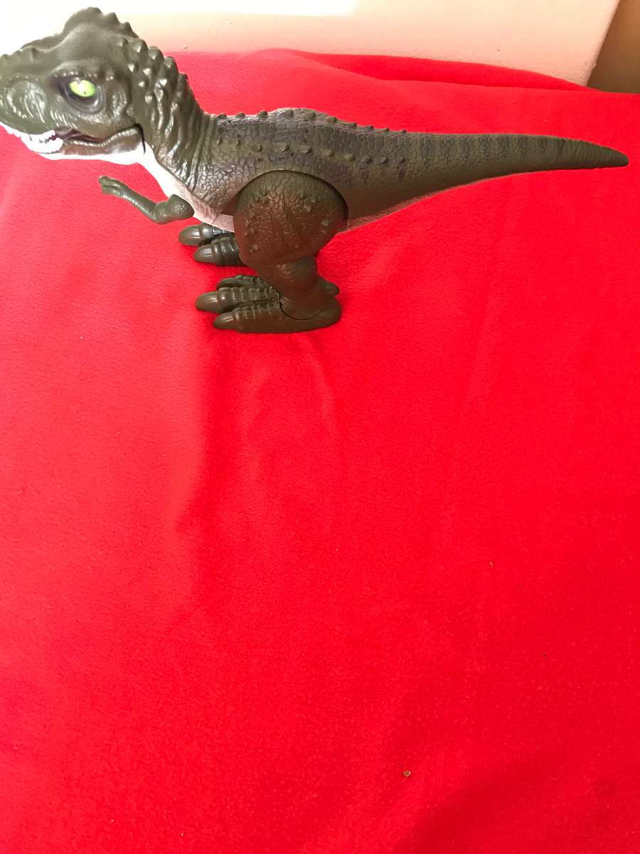 Robo Alive Walking Dinosaur T Rex Zuru Battery Powered Robotic Toy Green