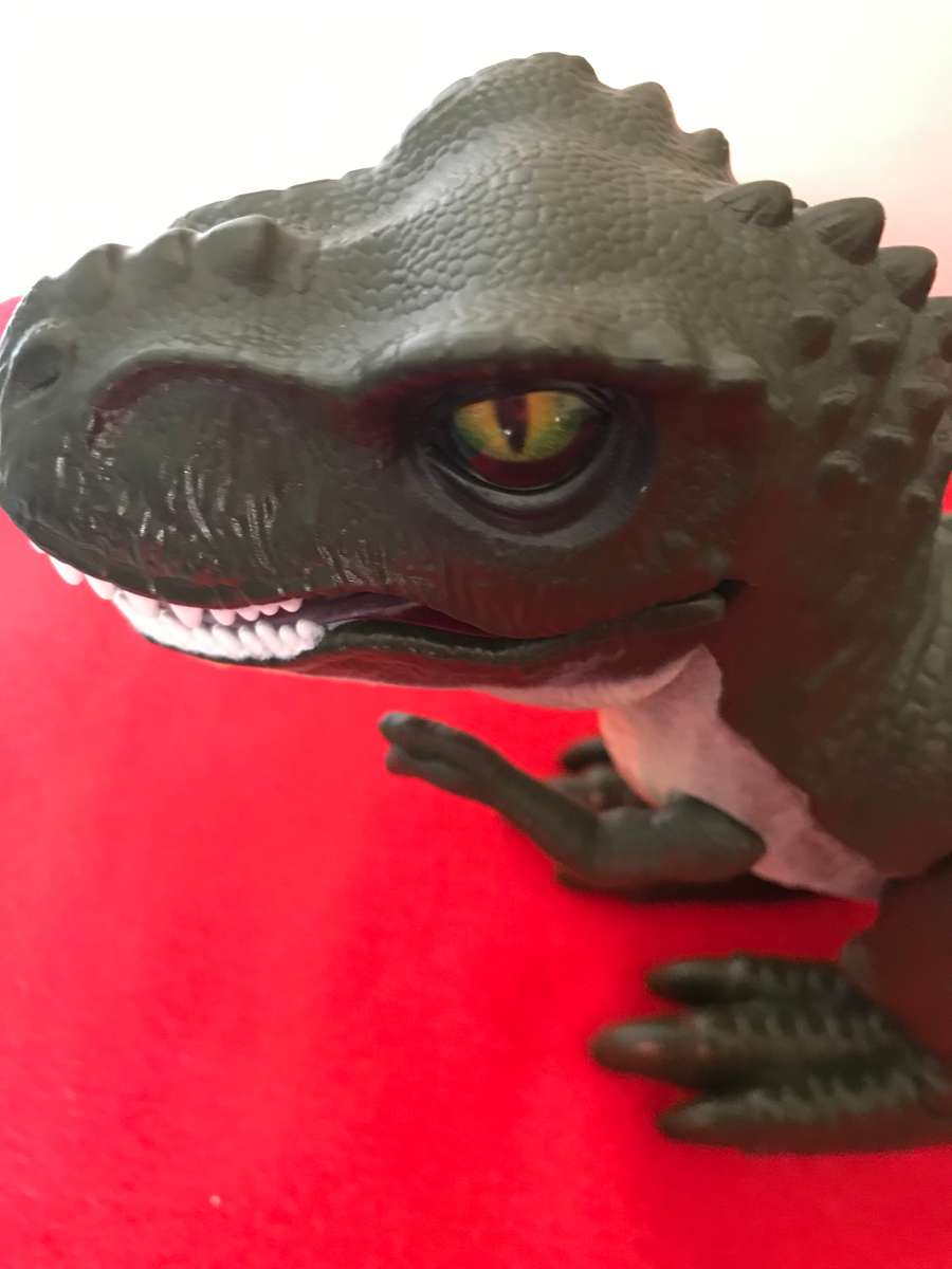 Robo Alive Walking Dinosaur T Rex Zuru Battery Powered Robotic Toy Green