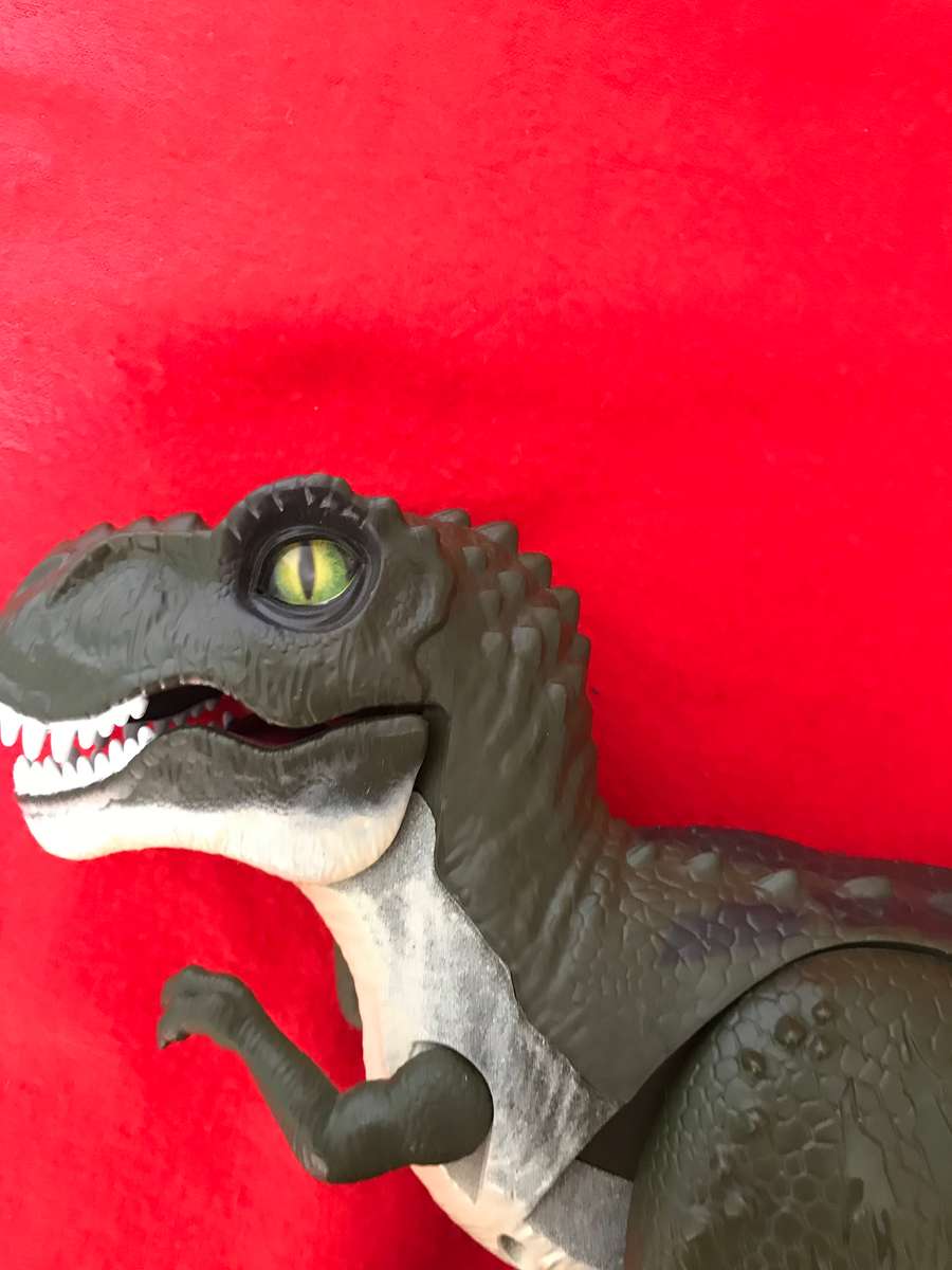 Robo Alive Walking Dinosaur T Rex Zuru Battery Powered Robotic Toy Green