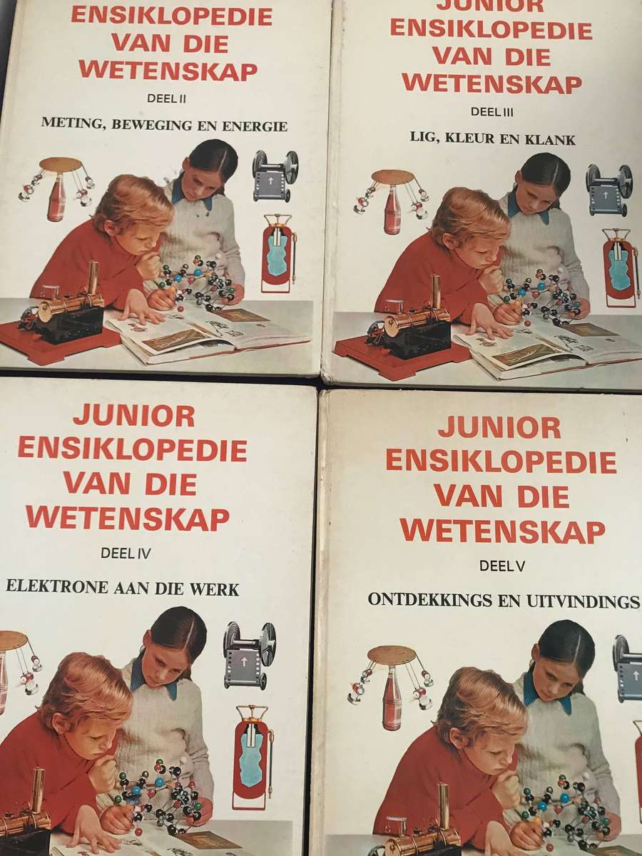 Junior Ensiklopedie Van Die Wetenskap x 4 boeke