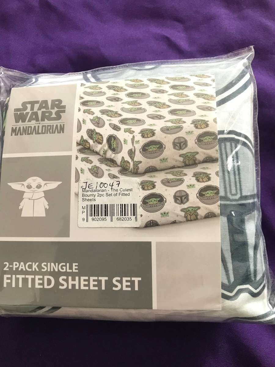 Star Wars Mandalorian cutest 2pc set fitted Sheets and Star wars Battleship Pillow NEW SEALED