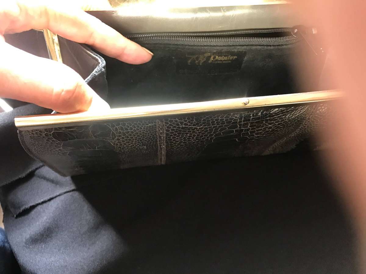 Snake Gold medal Pointer  vintage clutch bag