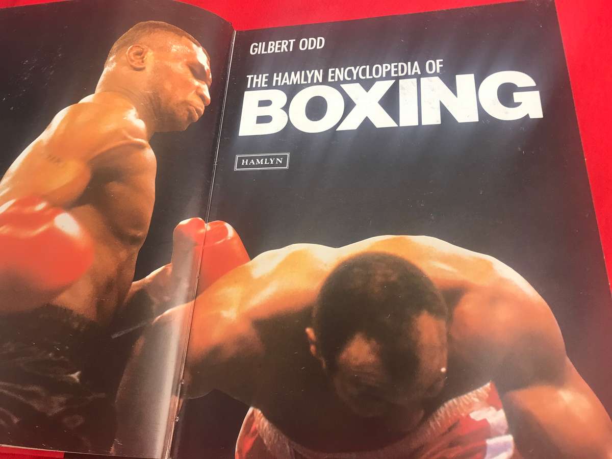 Encyclopedia of Boxing by Gilbert Odd + Boxing Top 10 DVD
