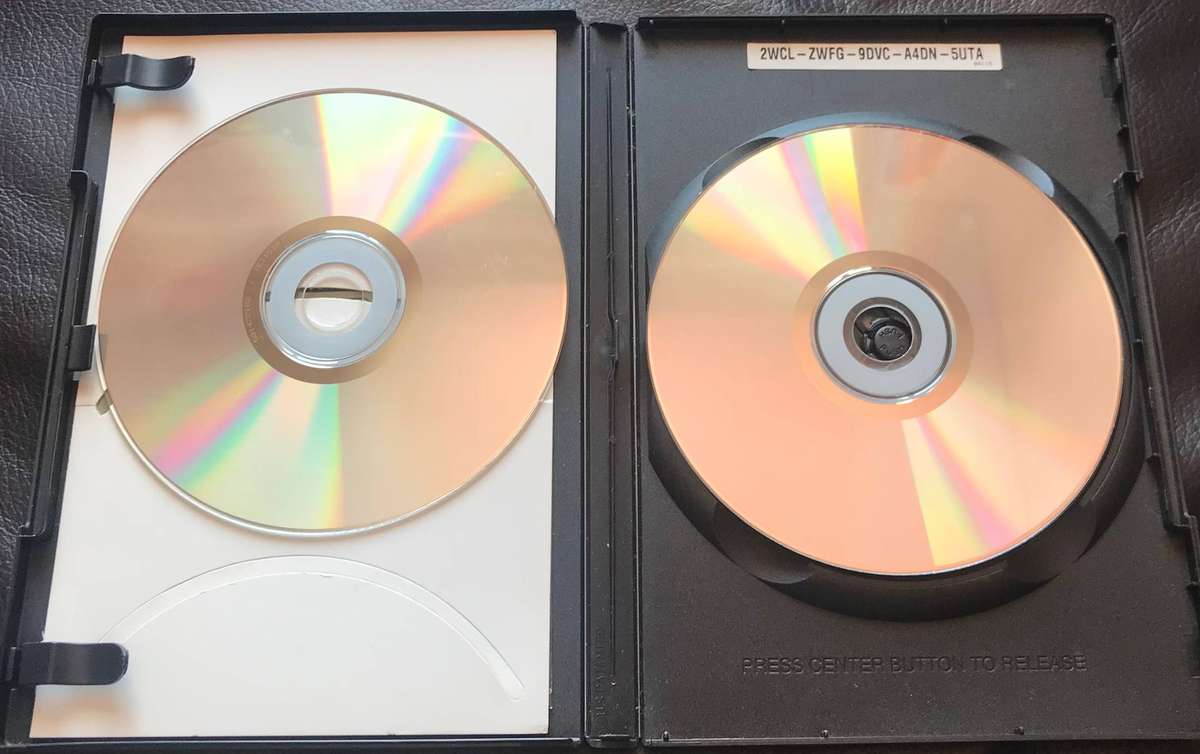PC DVD Games Fallout 3 & Command and Conquer with Manuals