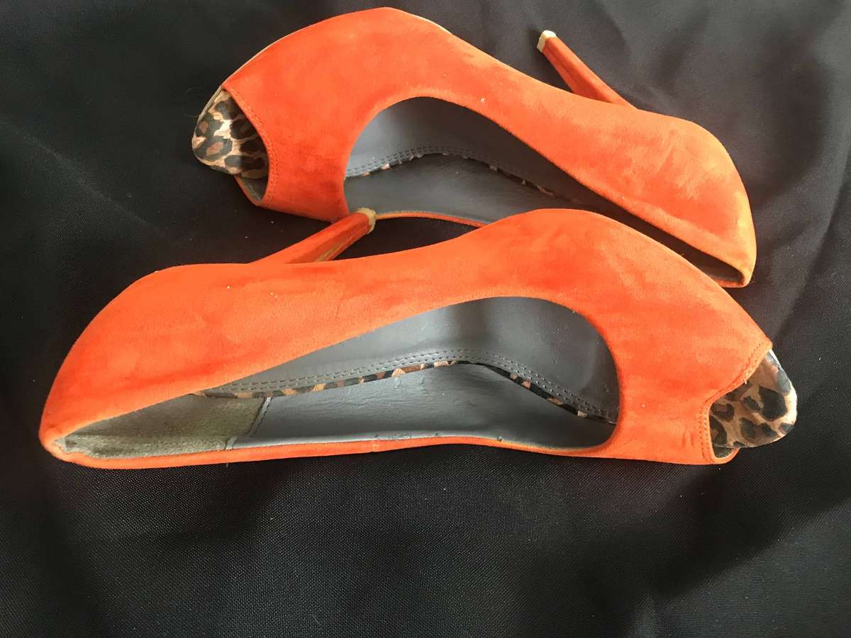 Stilettos Orange size 7