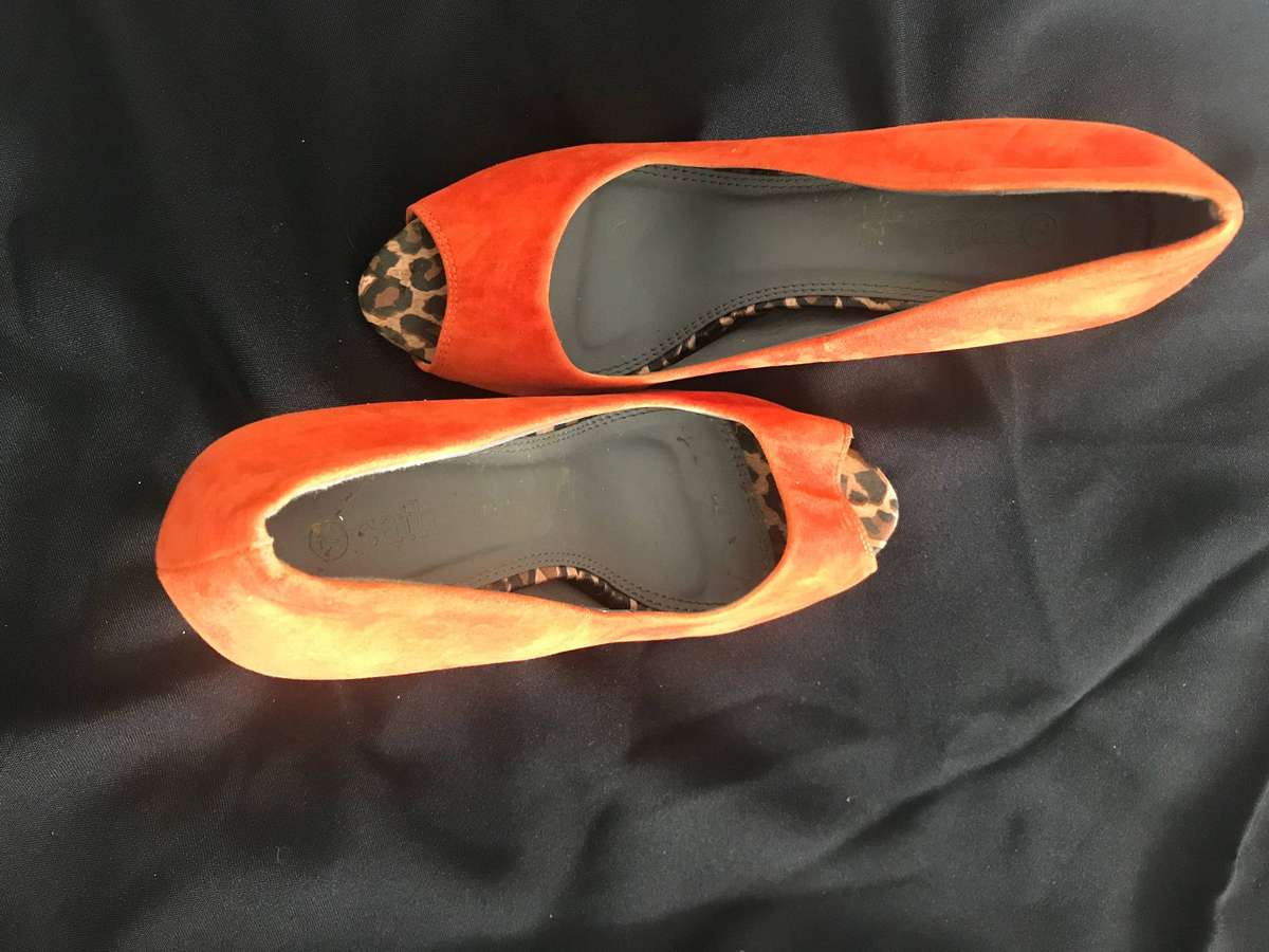 Stilettos Orange size 7
