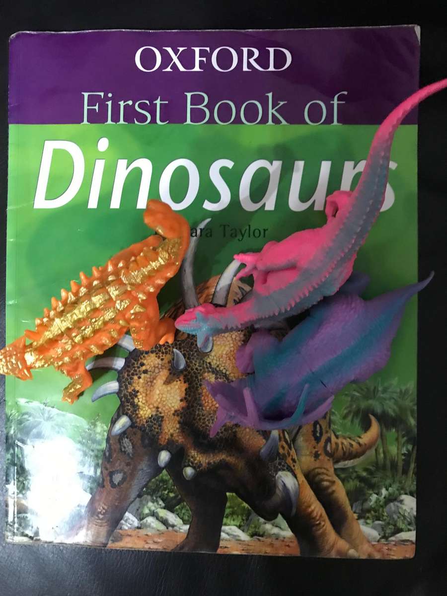 Oxford First Book of Dinosaurs with 3 dinosaurs  by Barbara Taylor