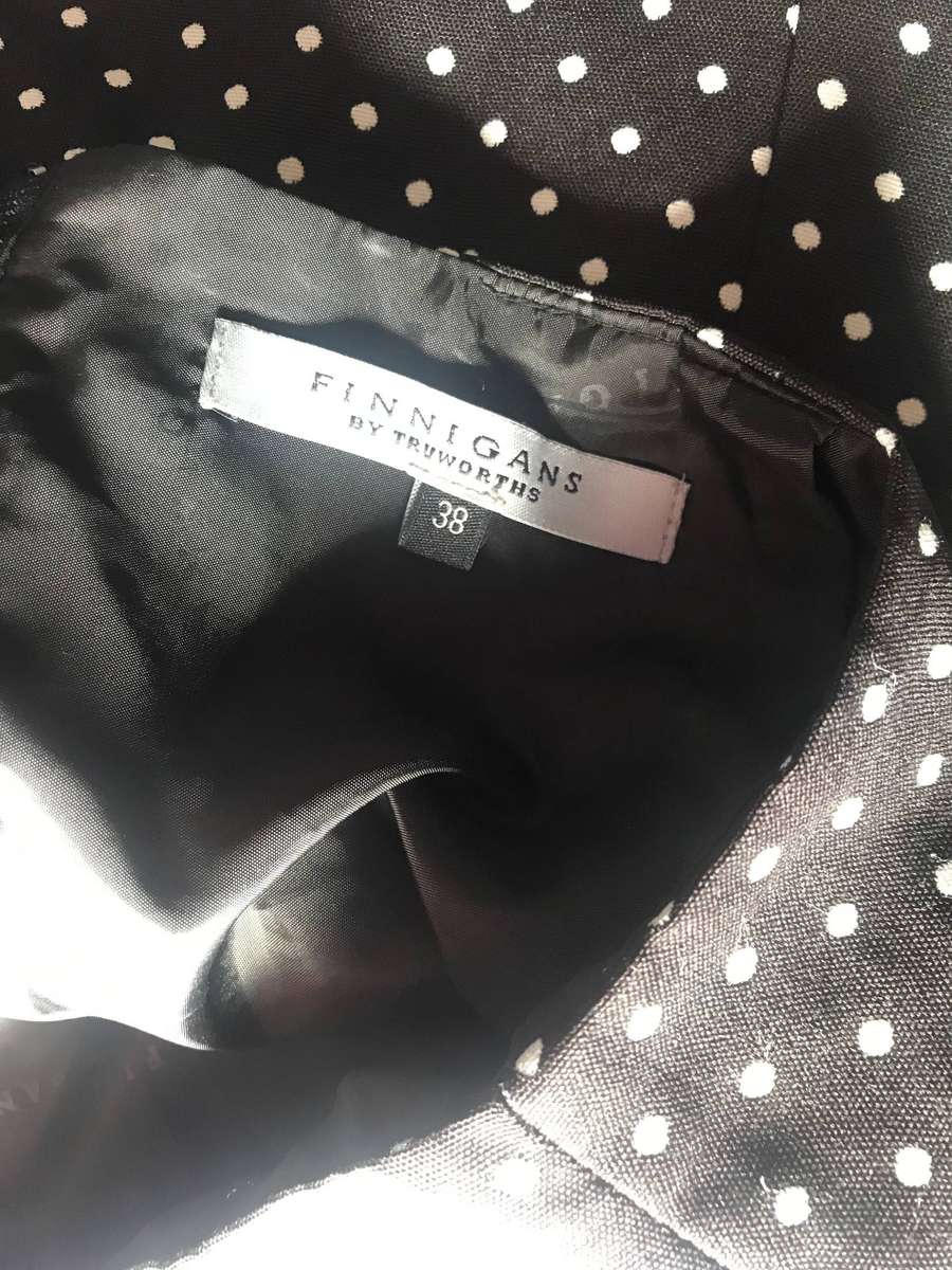 Polkadot Finnigans Truworth skirt size 38