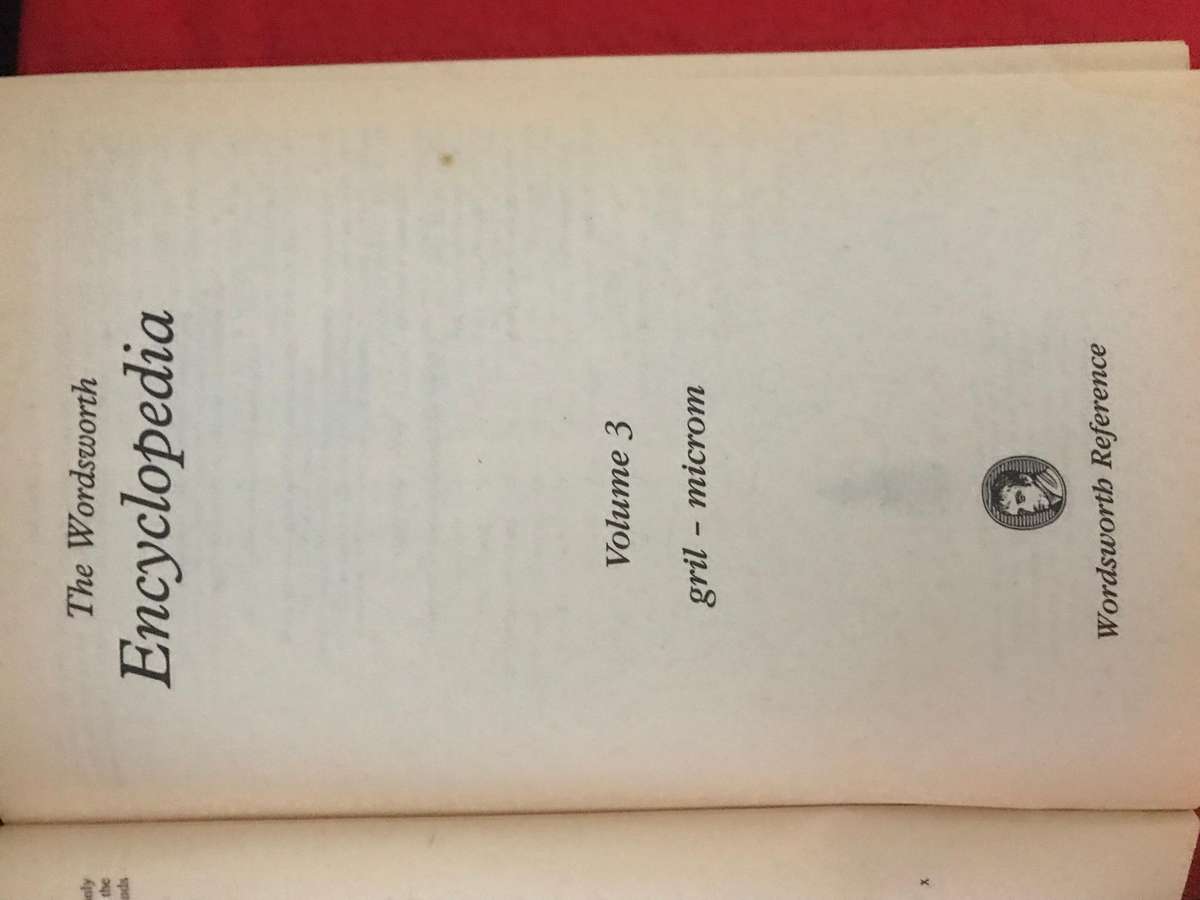 The Wordsworth Encyclopedia (5 volume) 1995