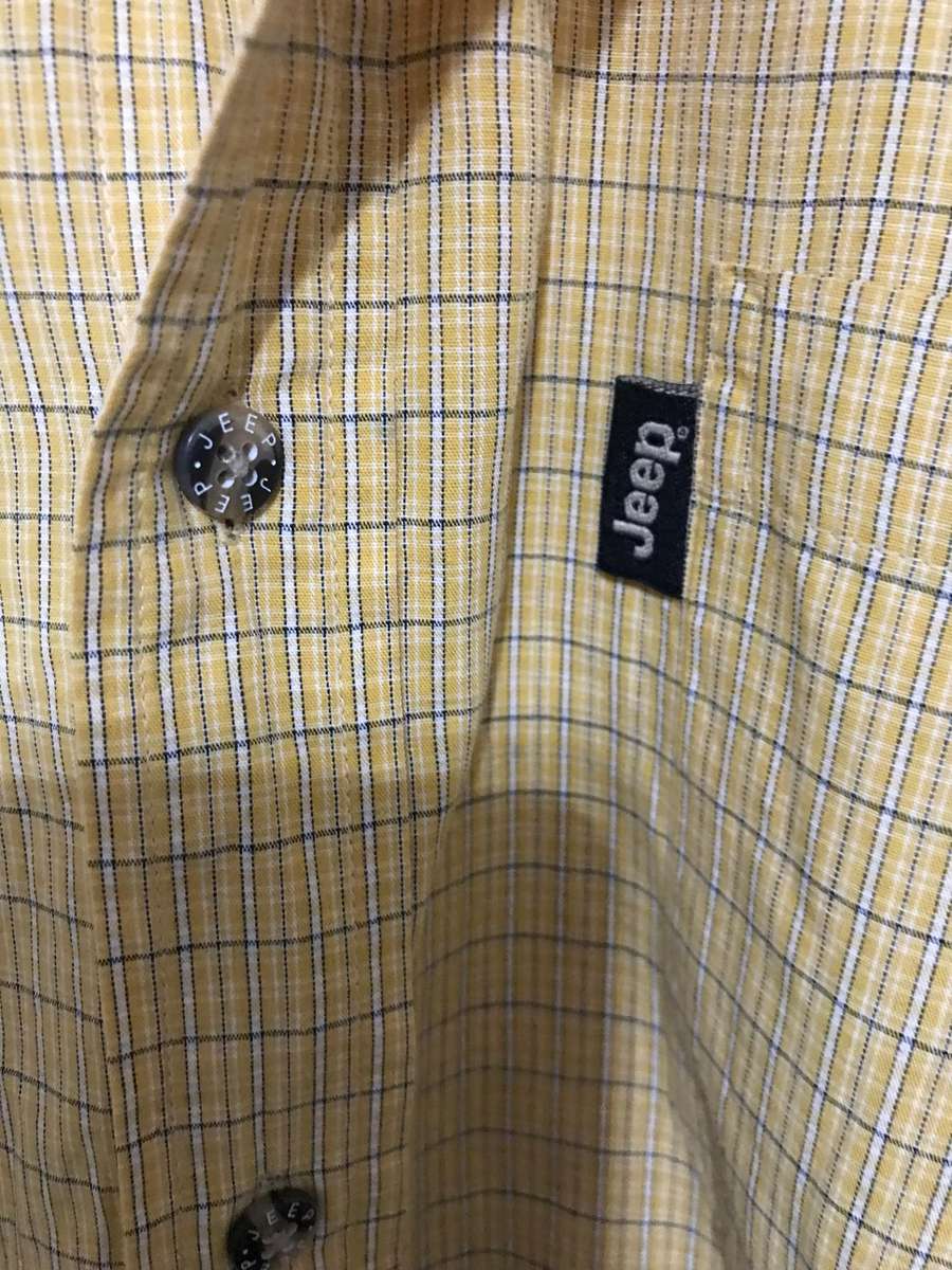 Jeep XL yellow short sleeve shirt