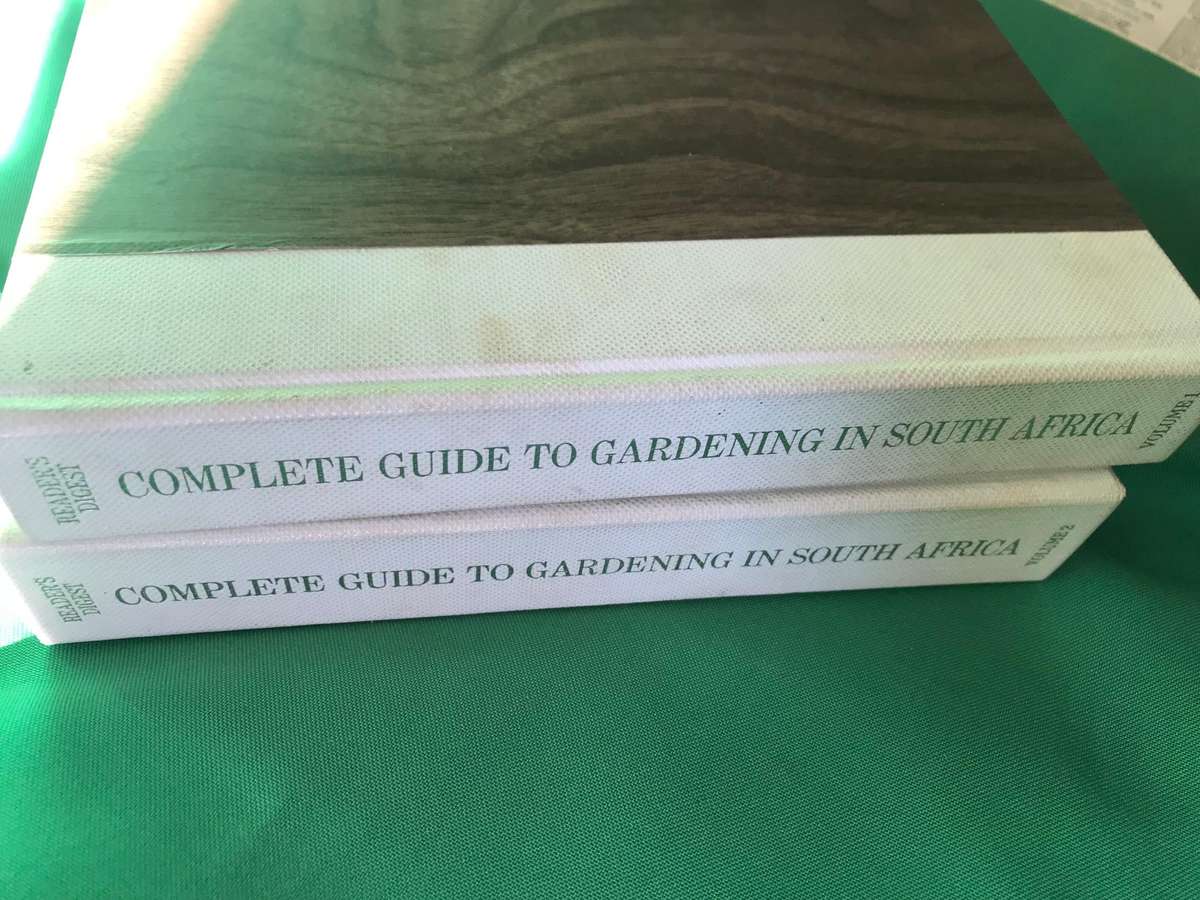 Complete Guide to Gardening in South-Africa volume 1 & 2