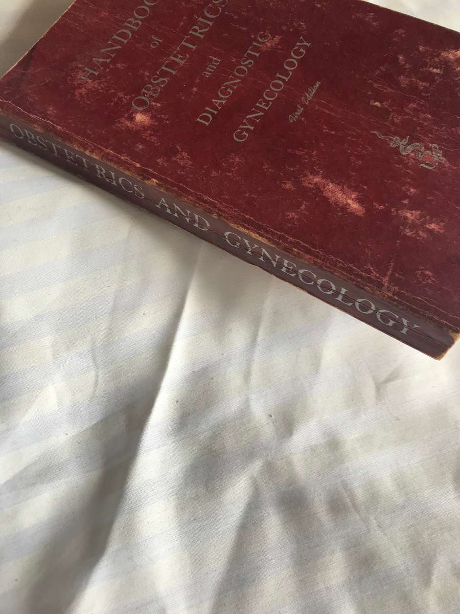 Handbook of Obstetrics and Diagnostic Gynecology 1st Edition 1950