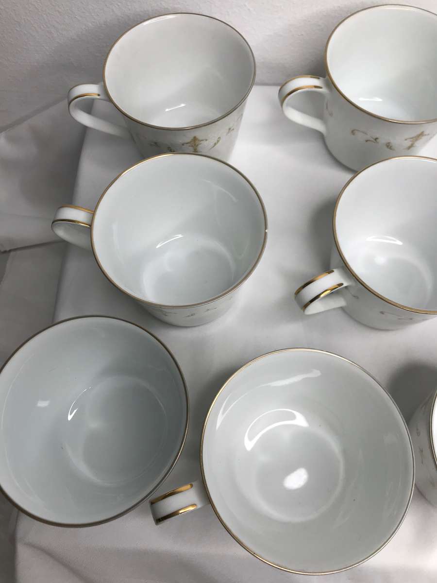 Noritake 6520 Tea set 12 cups and 12 sauces with milk and sugar jar