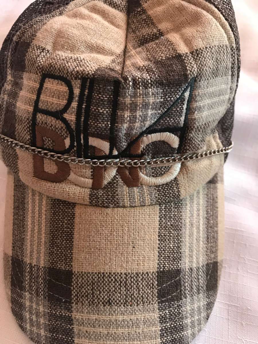 Vintage Billabong Spell Out Plaid Pattern Trucked Hat