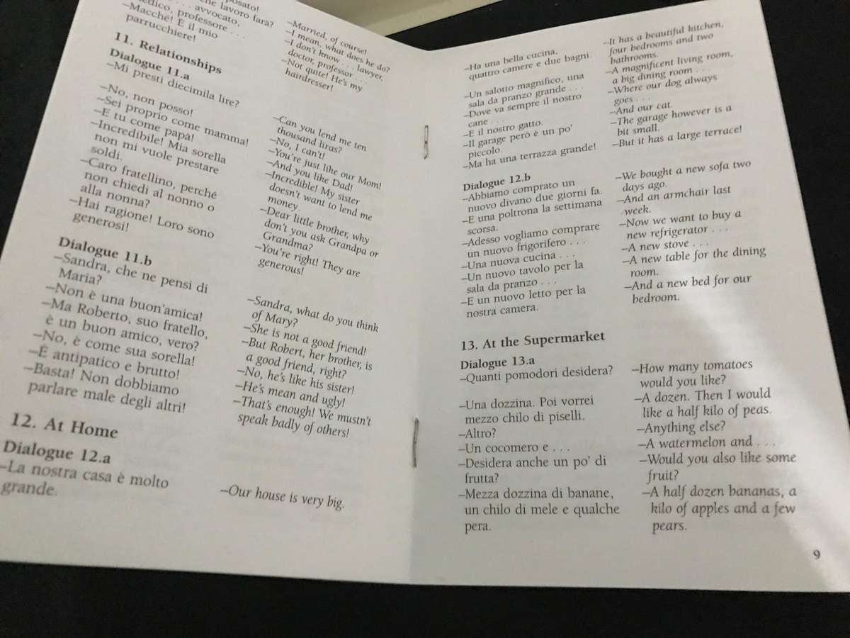 Languages on the Go: Italian on the Go (1992, Audio Cassette / Booklet