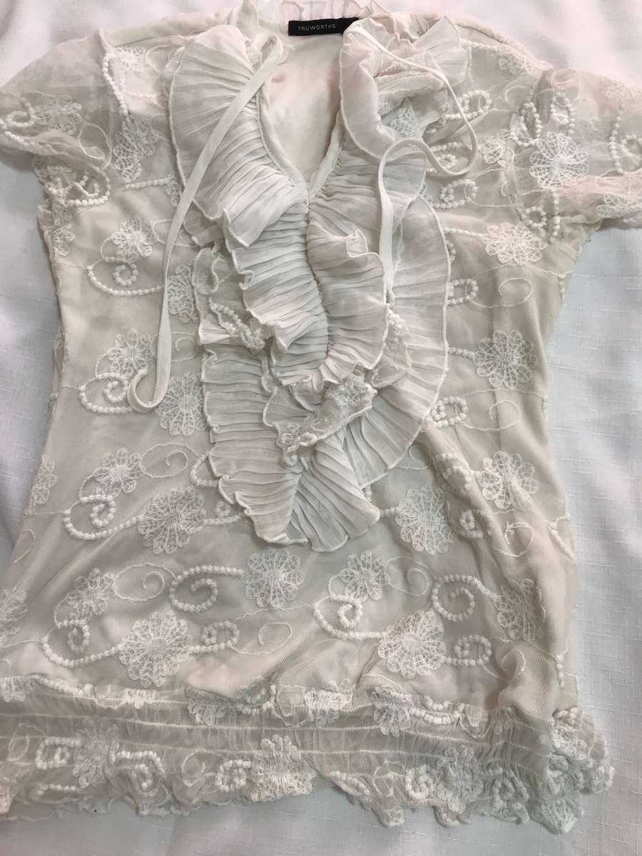 Top size 34 Truworth