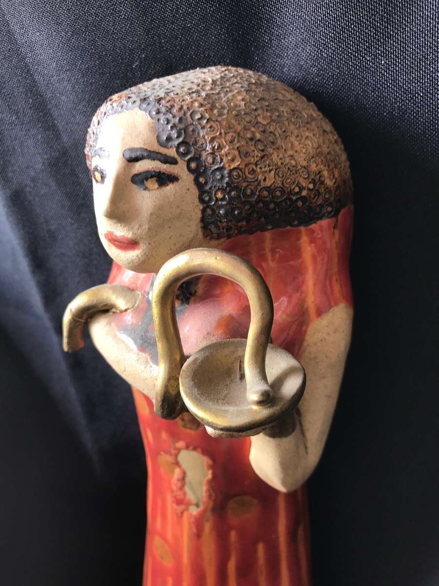 Figurine