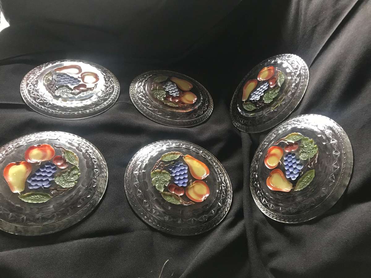 Stunning glass plates with carved fruit bottom x 6