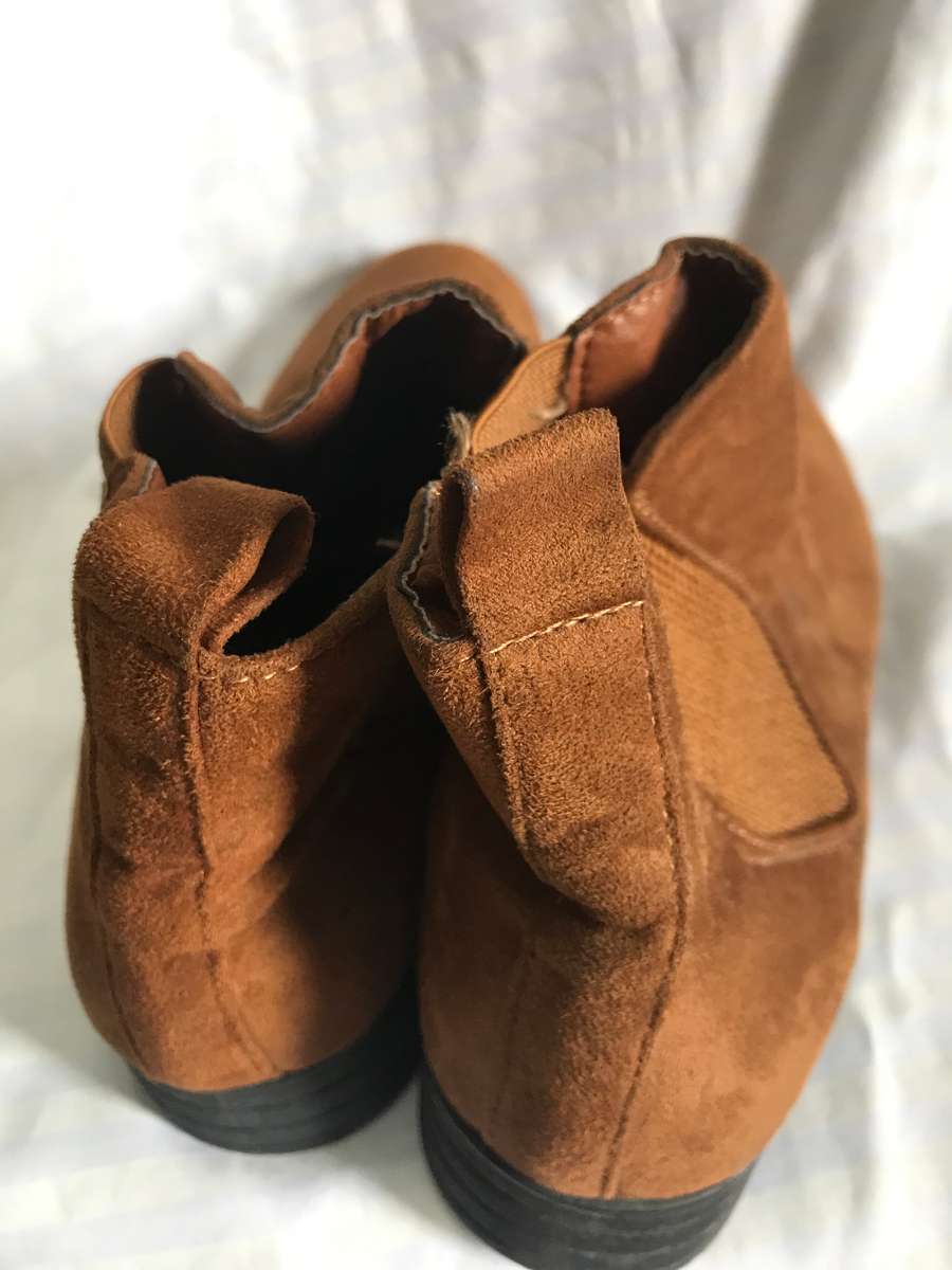 Suede brown boot ladies size 38