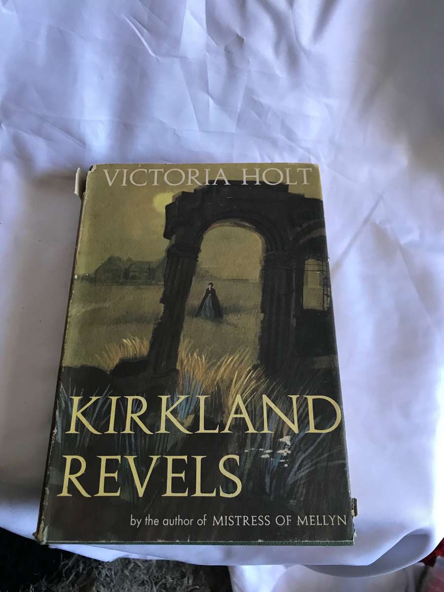 Kirkland Revels Victoria Holt 1962