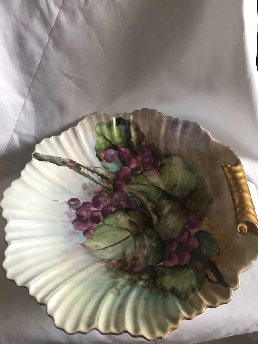 Royal Rudolstadt Prussia Antique 1919 engraved at back of bowl Hand Painted with gold rim