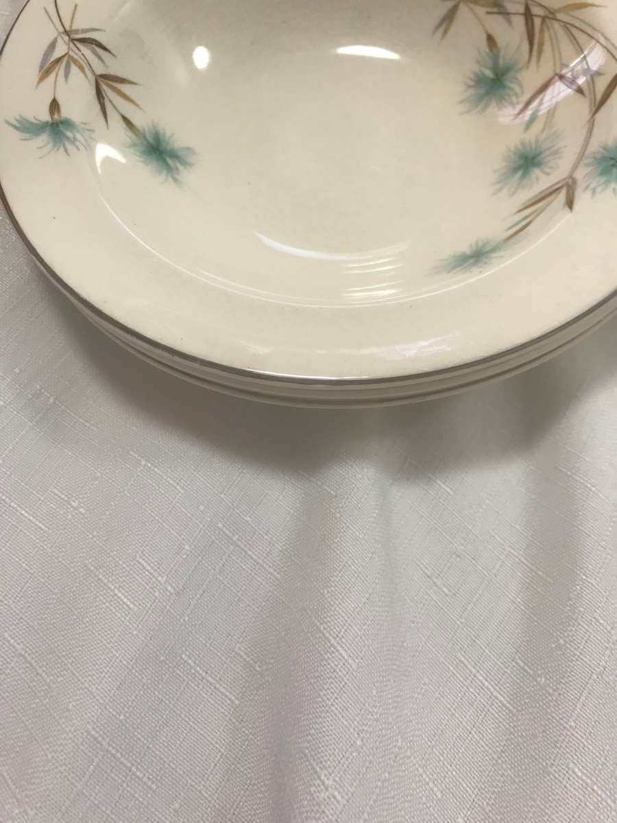 British Anchor est 1884 -5860 small bowls x2