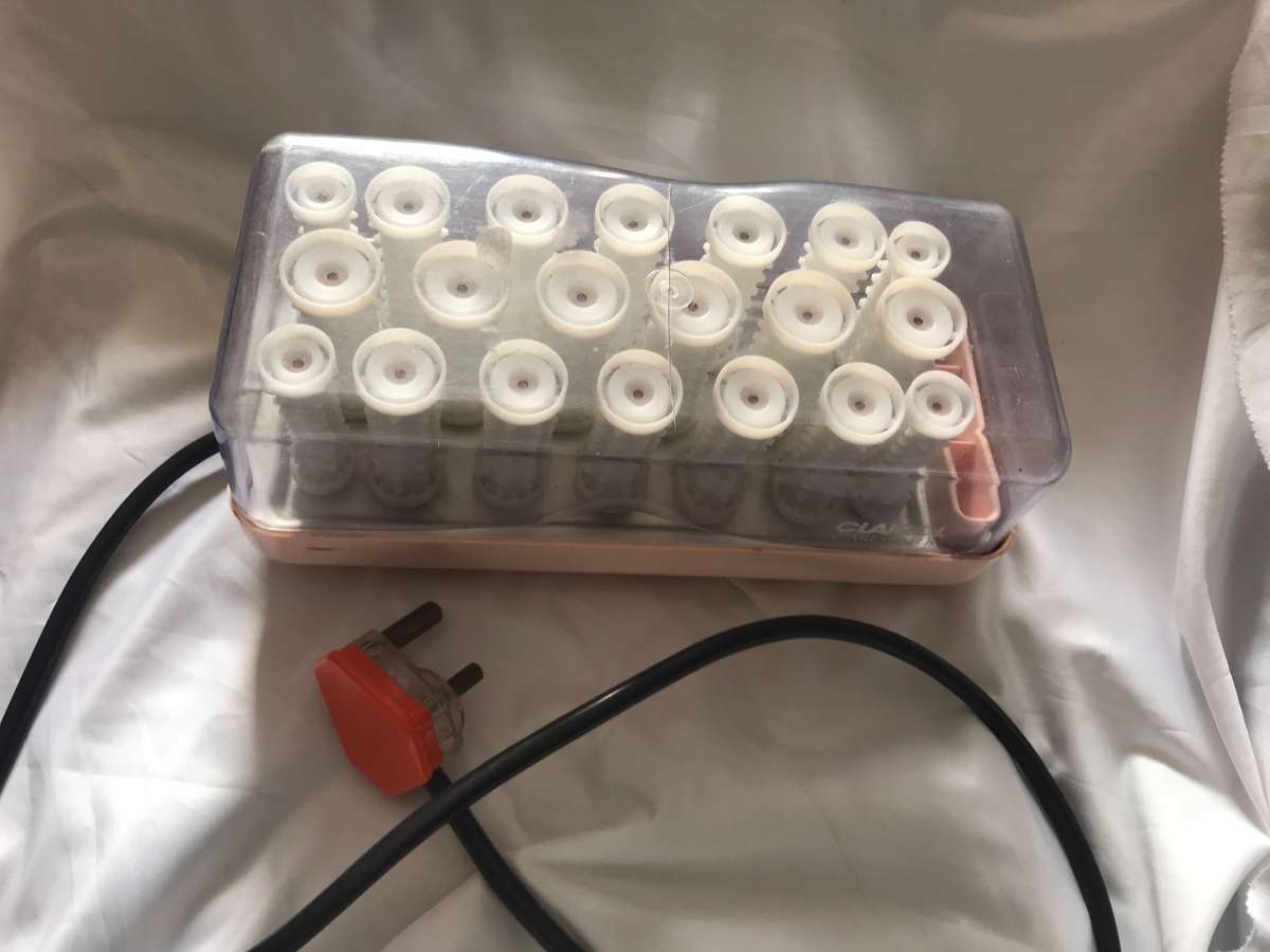 Vintage Clairol Custom Caresetter Electric Hot Hair Rollers Curlers 20