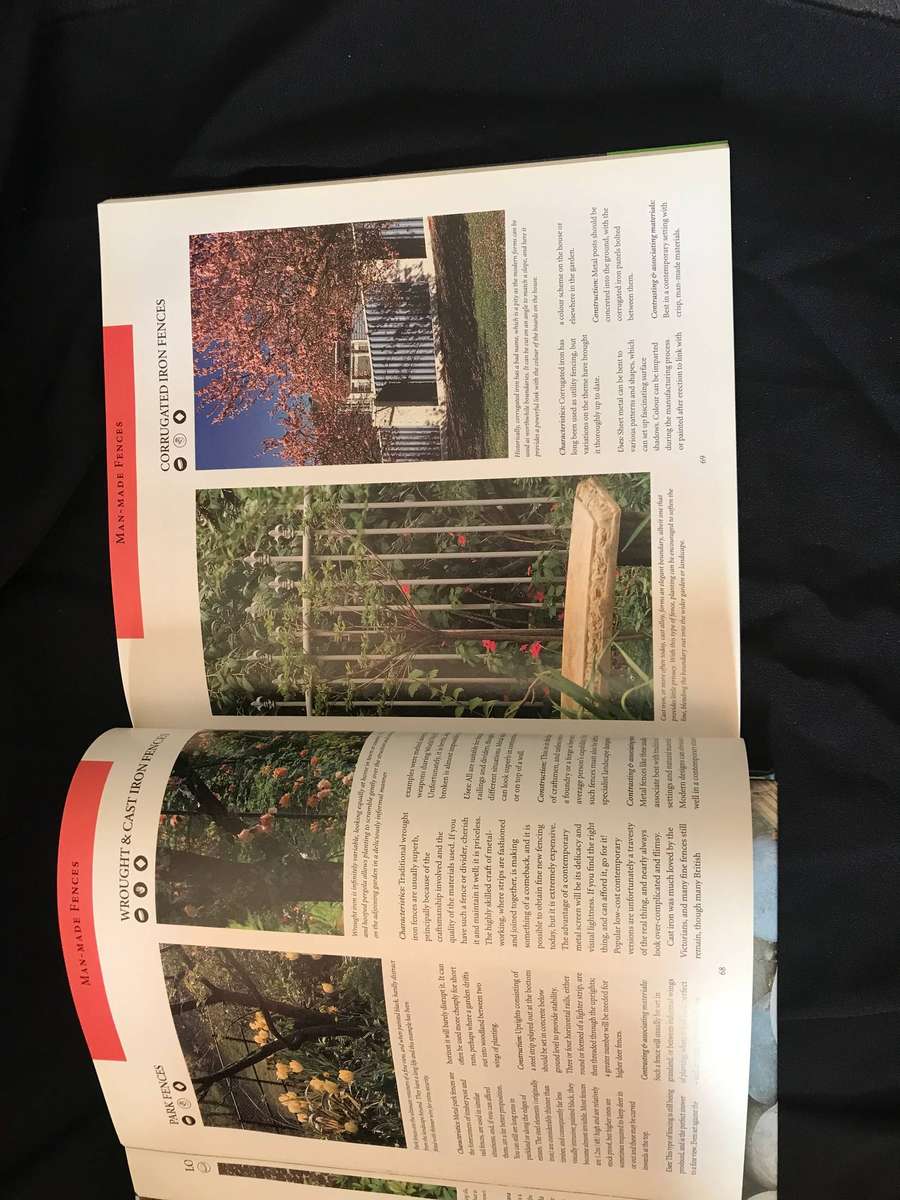Gardening books Lot 2 books