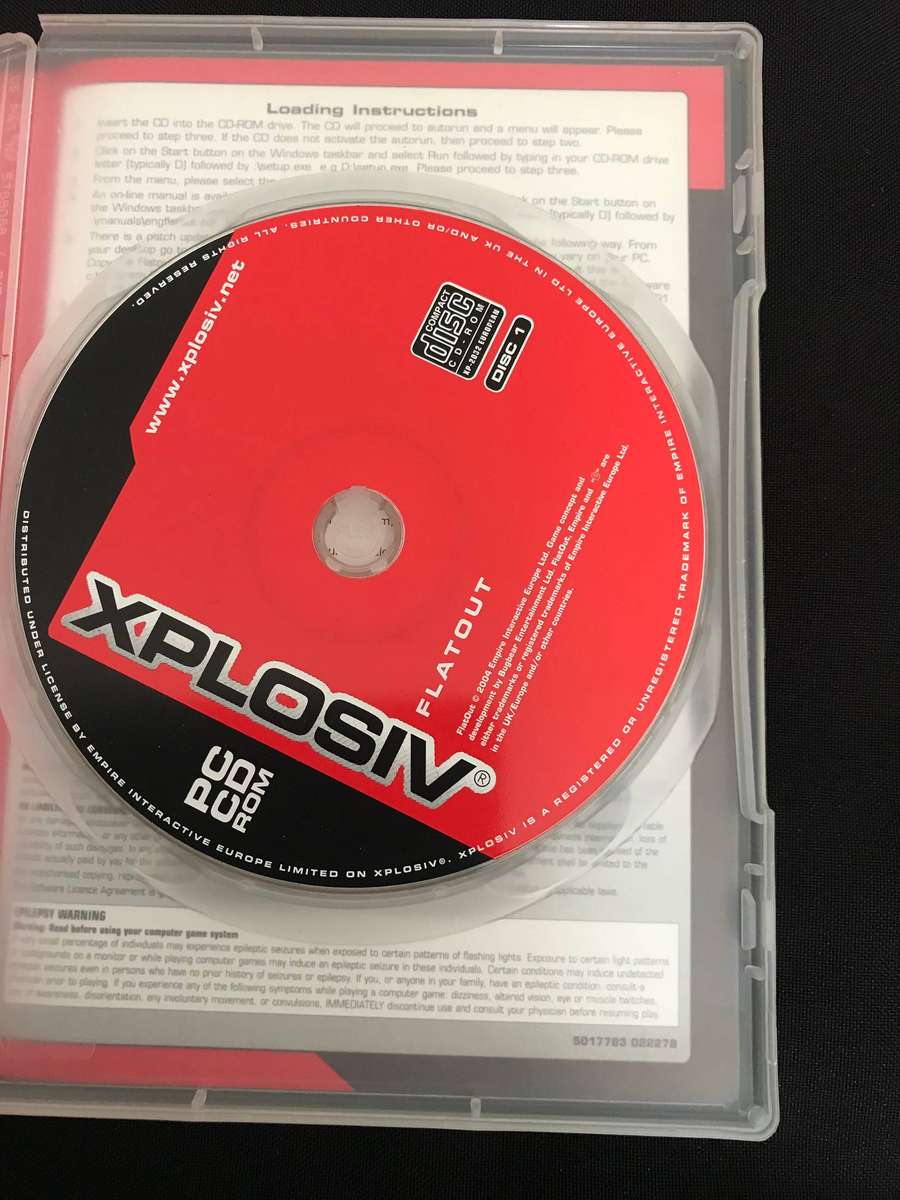 SPORE creepy & cute snd SPORE and PC CD-ROM XPLOSIVE Flatout (3 games)