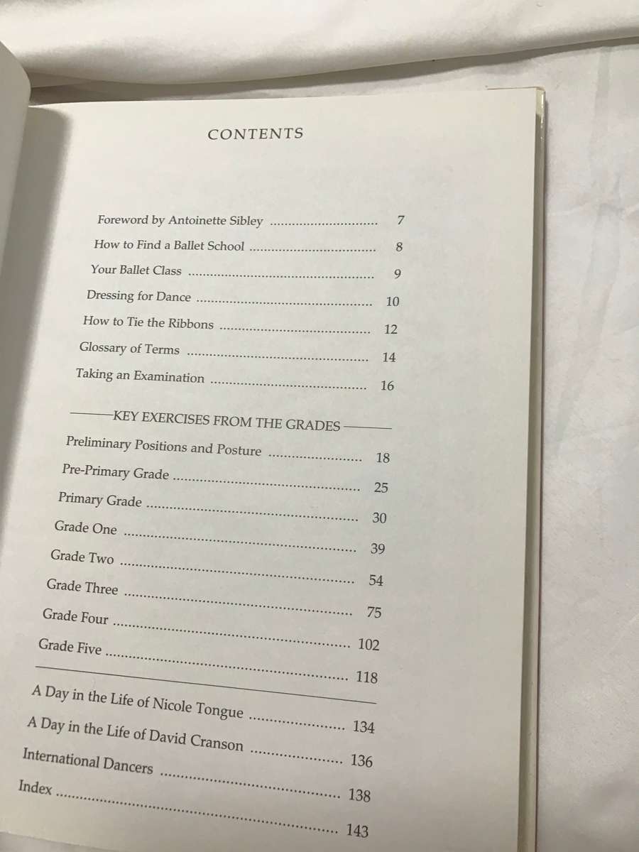 Step by step Ballet class Royal Academy of Dancing An illustrated guide to official ballet syllabus